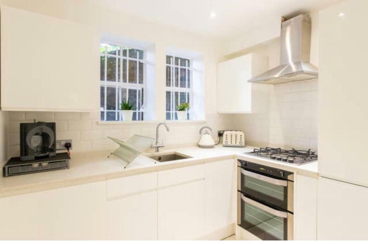 2 Bedroom Apartment Close To Camden Town Лондон Екстер'єр фото